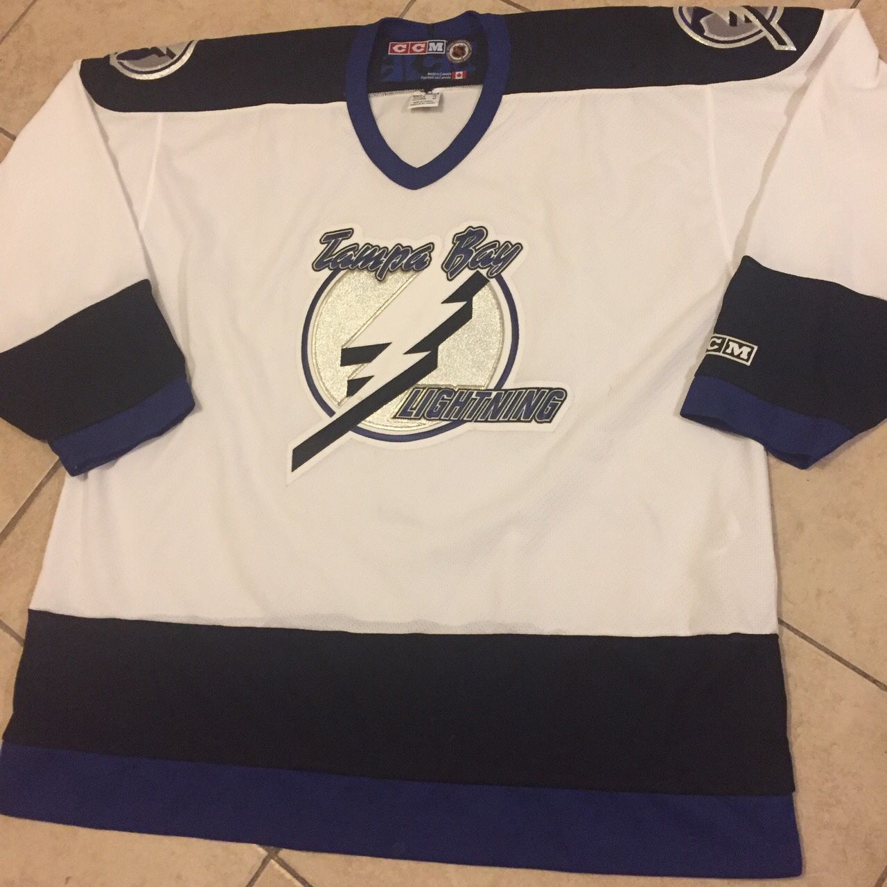 Vintage Tampa Bay Lightning Jersey