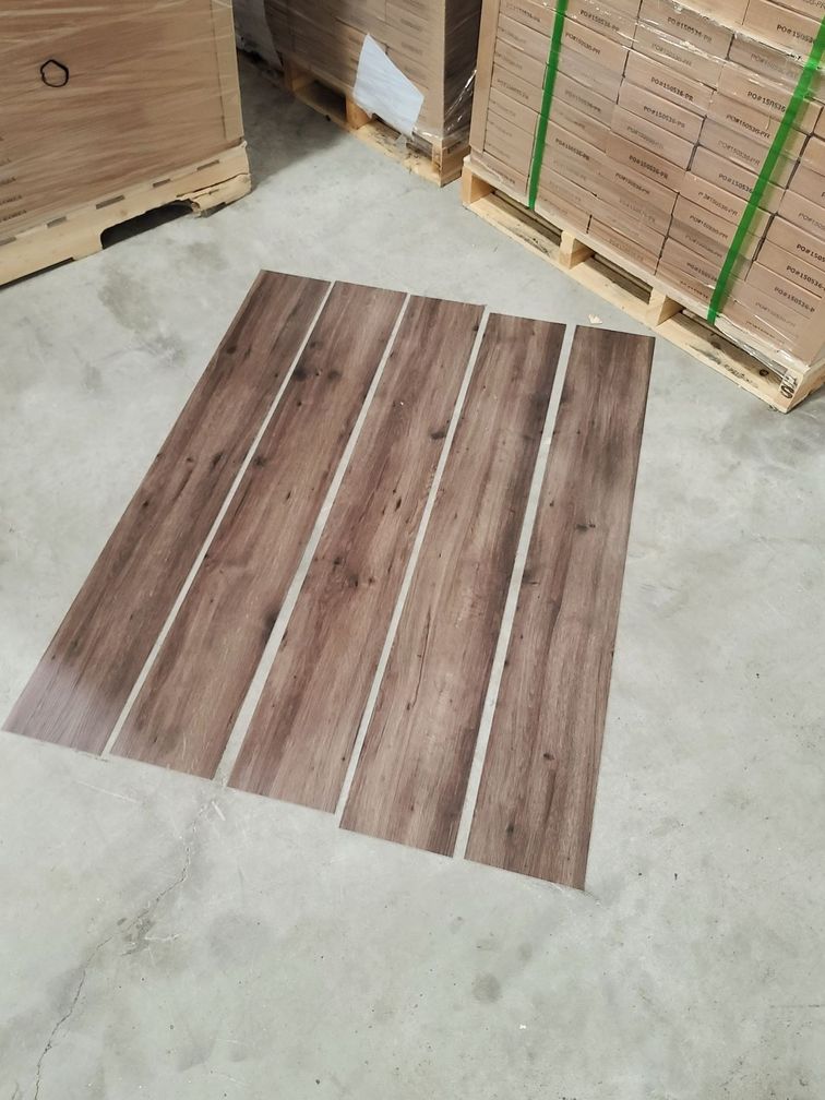 Luxury vinyl flooring!!! Only .88 cents a sq ft!! Liquidation close out!