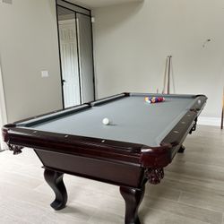 Pool Table 8ft ( Free Delivery & Set Up & New Color Felt Of Your Choice)