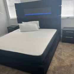 BLACK NIGHTSTANDS w/ Silver Handles