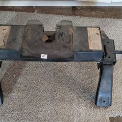 Reese Fifth Wheel Trailer Hitch Max Weight 16,000 Lb