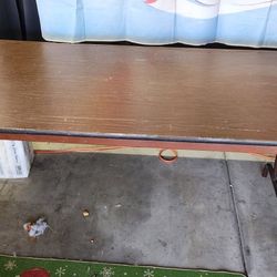 Free 6 Foot Folding (Legs) Table