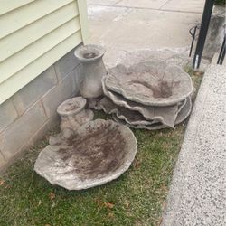 Cement Leafs With Stands 