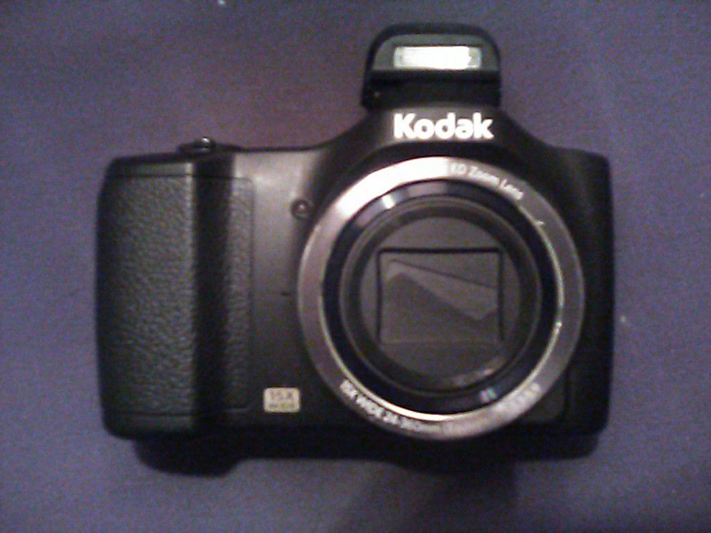Kodak PIXPRO FZ152 digital camera