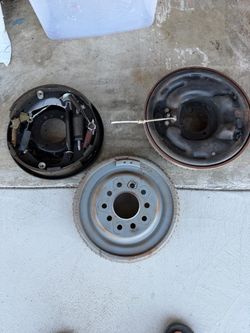 Big ford 9inch drum brakes (Torino)