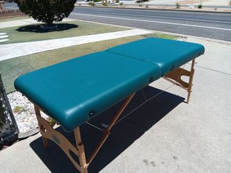 Massage table