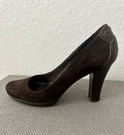 Brown Suede Women’s Heels With Strap Accent 6.5