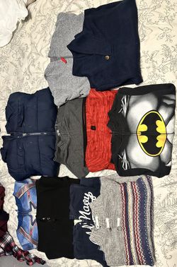 6/7 Boys Sweaters And Some Other Clothes 