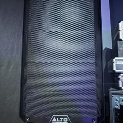 Alto Professional TS415 Powered Speaker Pair