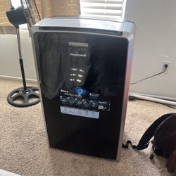 Honeywell Portable Ac