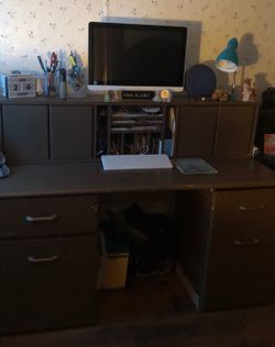 Wooden Desk-3 piece set