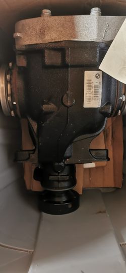E92 BMW M3 Differential, Drive Shaft Axel* $450