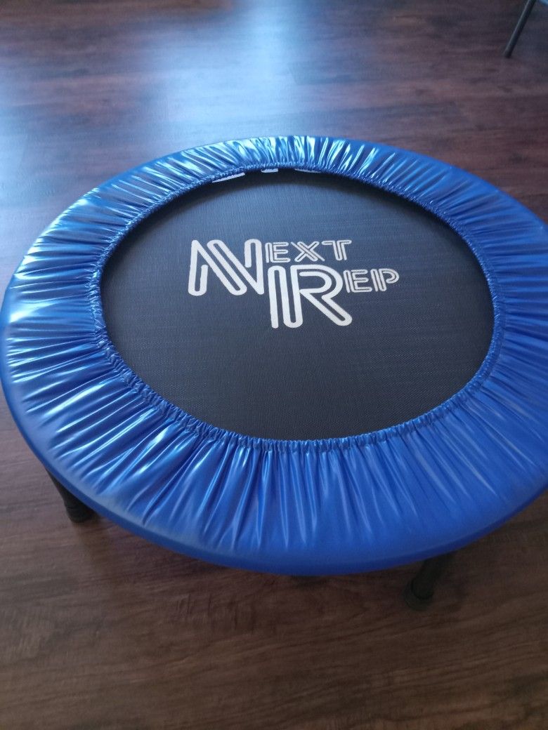 Next Rep Personal Fitness Like New 32inch Diameter Adult Indoor Exercise Trampoline
