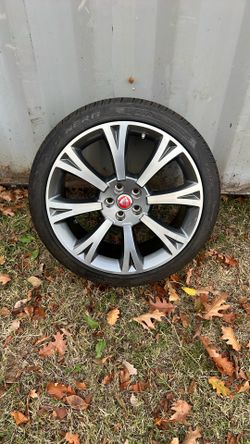 1-new wheel & new tire For A Jaguar 245/40/20 Perelli