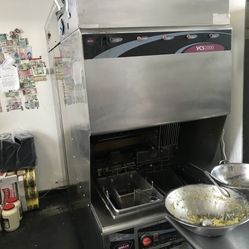 Ventless Hood Fryer Never Used