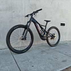 Specialized Levo low miles!