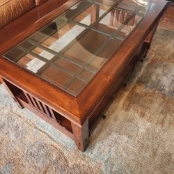 Broyhill Solid Cherry Living Room Furniture 