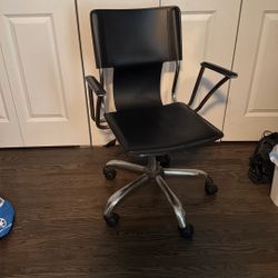  Black Leather Swivel Chair