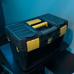 Keter MasterCart Rolling Tool Box with Cantilever Organizer