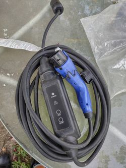 Cargador Original Para Autos Electric Toyota