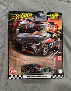 Hotwheels Premium Boulevard 96 Toyota Supra GR 