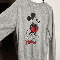 Disney Crewneck Size M