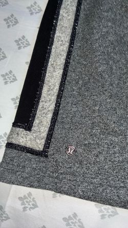 Lululemon sizes 4
