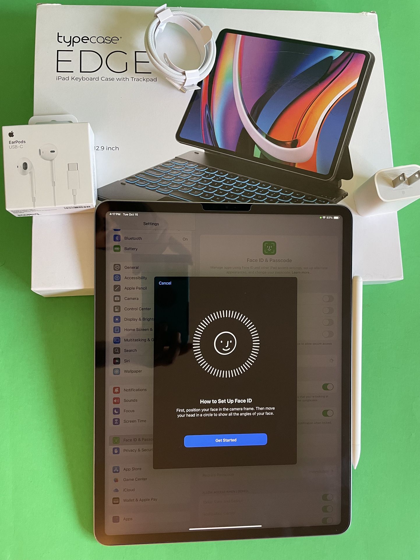 Apple IPad Pro 12.9” 6th Generation (M2 chip / XDR display/ 2022 