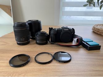 Canon EOS RP Camera Bundle – Excellent Like-New Condition
