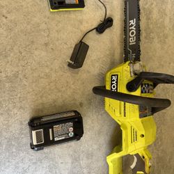 Ryobi Chainsaw 40V 14 Inch. Lightly Used. With BATTERY