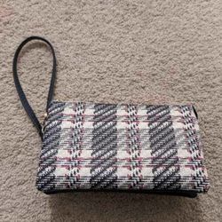 Wristlet 