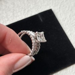 2.51 Carat Brilliant princess cut Diamond Ring With Band 