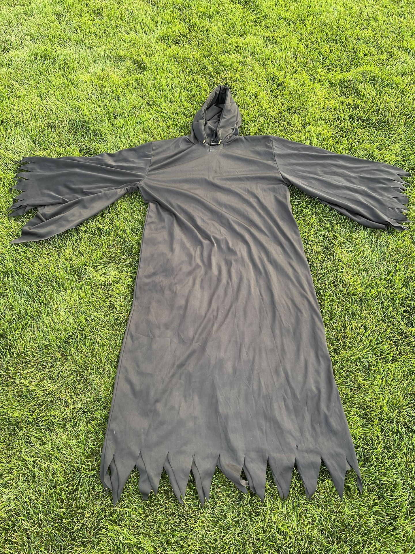 Full Length Black Pullover With Hood Halloween Costume