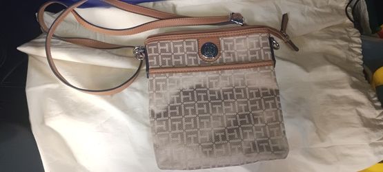 Tommy Hilfiger Crossbody Bag