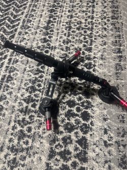 Neewer Carbon Fiber Monopod with Support Feet