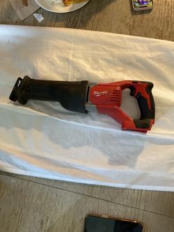 Milwaukee reciprocating saw for parts, not working $20 special for parts for anybody who wants to fix it mechanic special