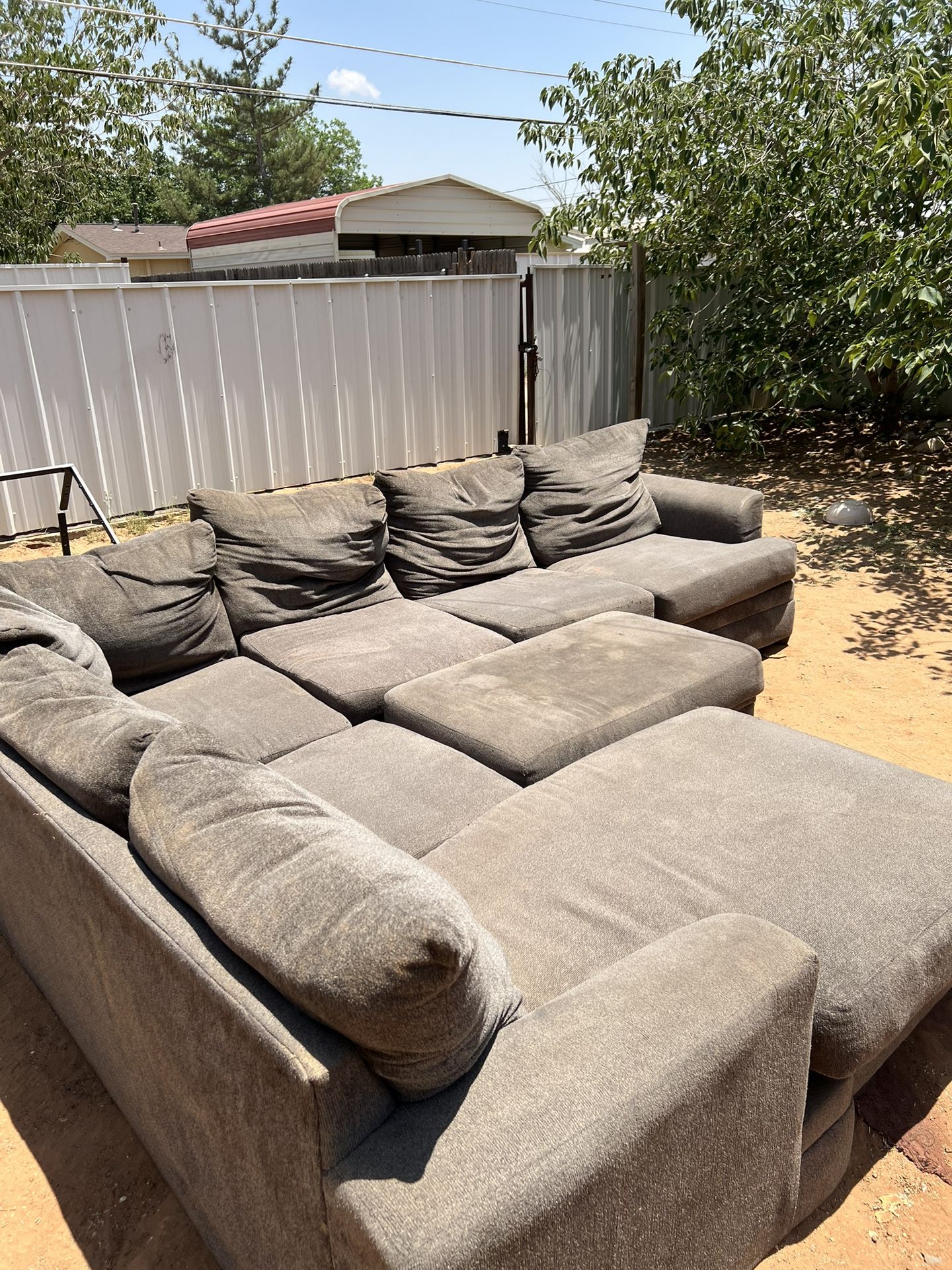 Used Sectional 450$ OBO (good Condition)