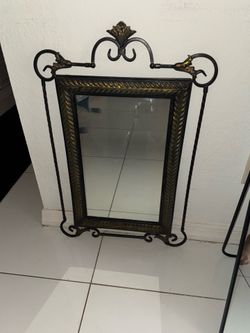 2 mirrors