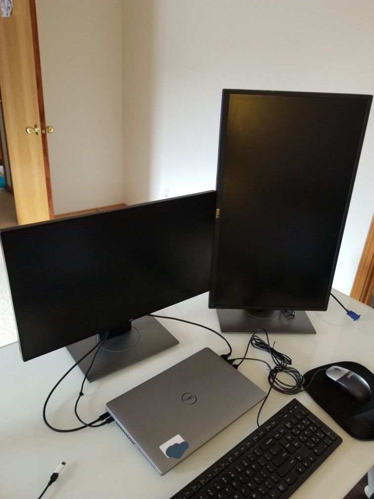 Dell 24 Inch And 27 Inch Computer monitor 