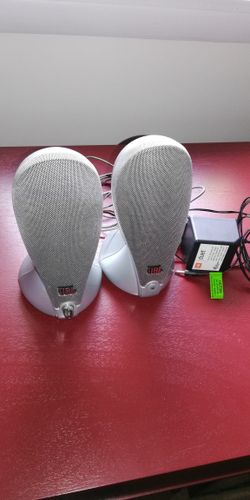 Pc speakers