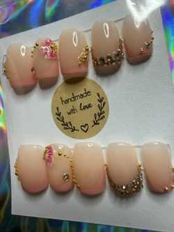 Press On Nails