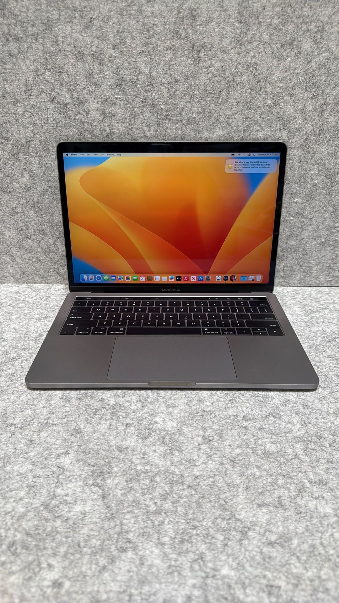 13” 2017 MacBook Pro i7 Touch Bar16 Gb 512 SSD