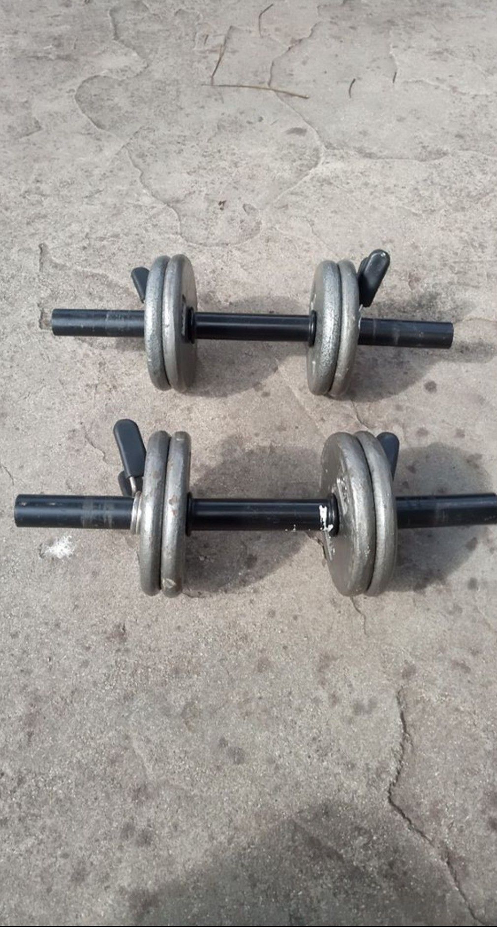 8 CAP 2.5 pound standard weights ( no handles ) weights only