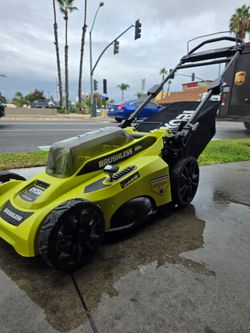 Ryobi 20in Brushless Cordless Lawn Mower. Kit battery and charger