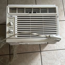 Artic King Window Unit 