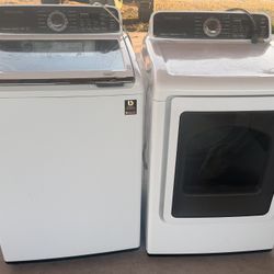 Whirlpool Washer And Dryer Set 