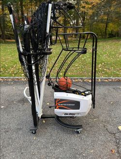 Dr Dish Home Shooting Machine and Ball Rack
