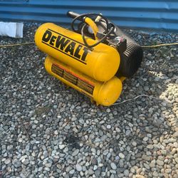 Dewalt Compressor 