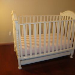 Bellini Wooden Crib (Giorgio Bellini) 