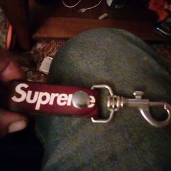 SUPREME MADE IN ITALY LEATHER KEYCHAIN 